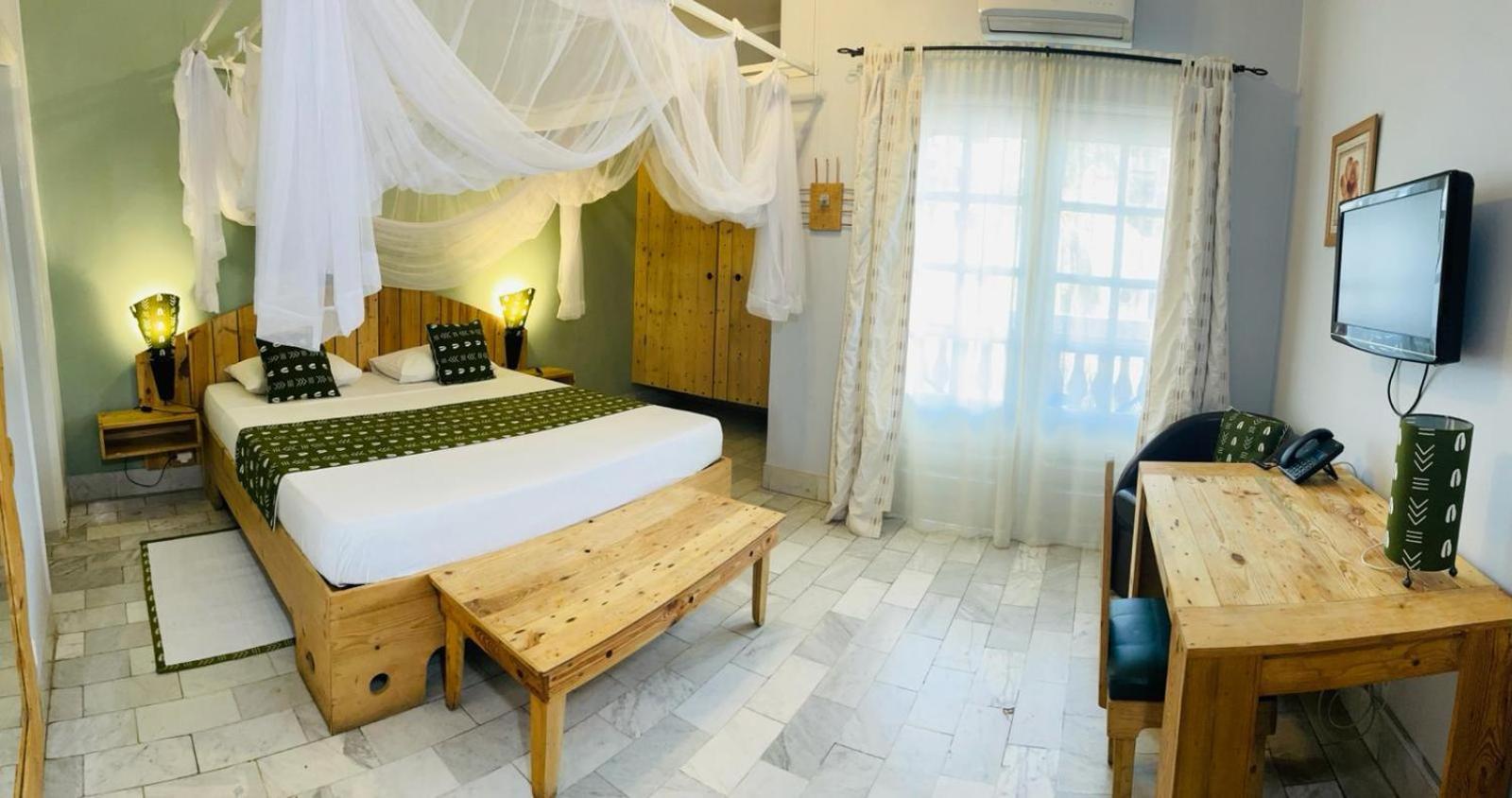 דקר Le Lodge Des Almadies מראה חיצוני תמונה