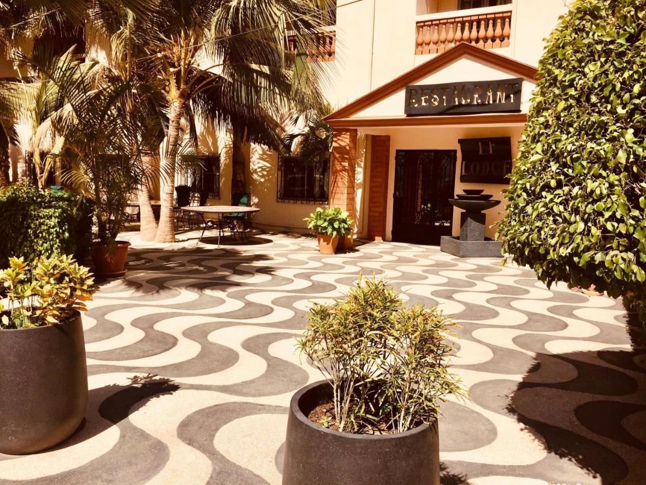 דקר Le Lodge Des Almadies מראה חיצוני תמונה